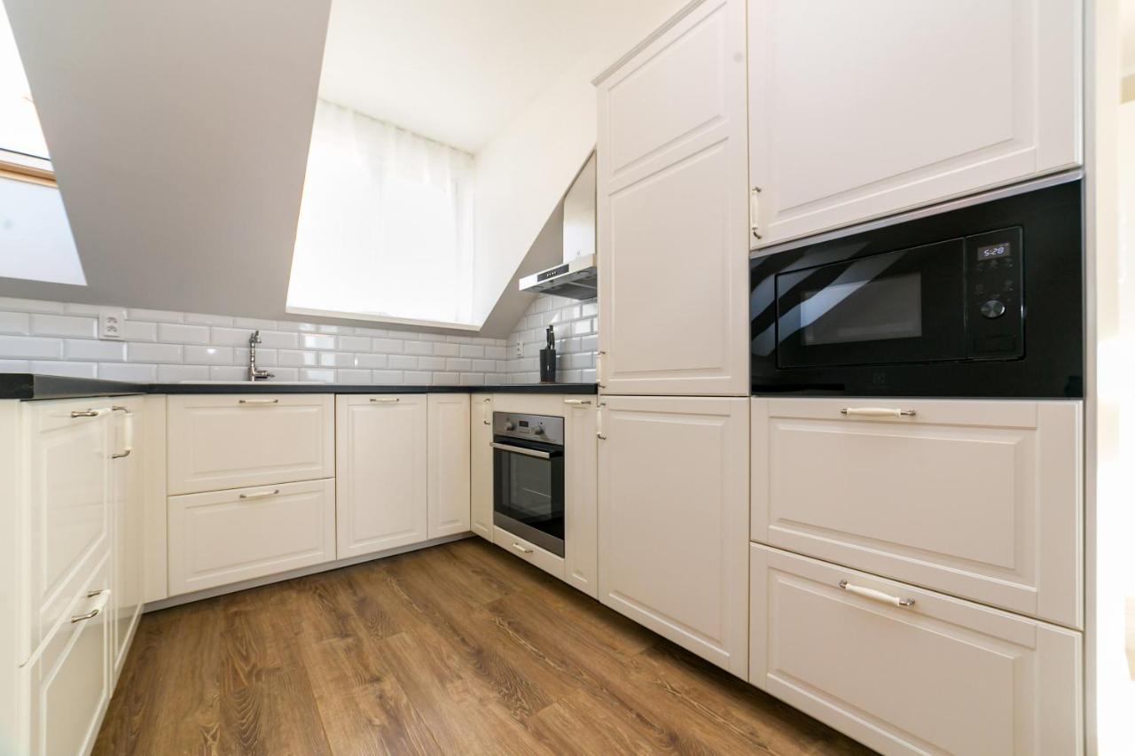 New Apartment 6 - Self Check In, Free Parking Μπρατισλάβα Εξωτερικό φωτογραφία